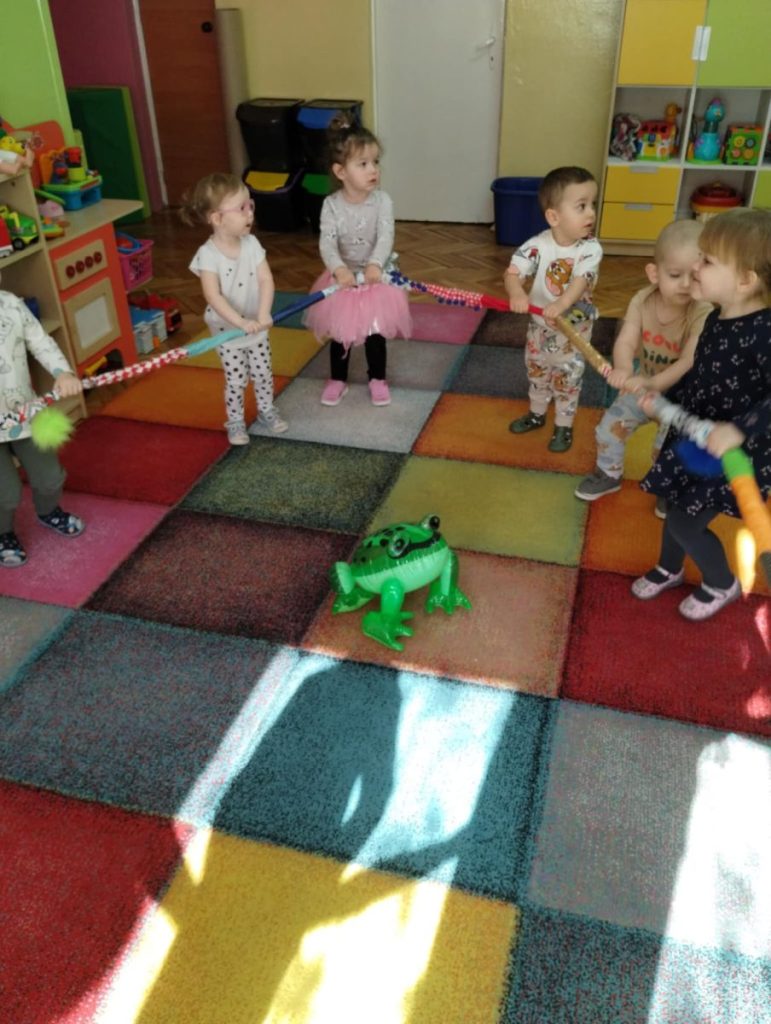 Zabawa z gumą animacyjną